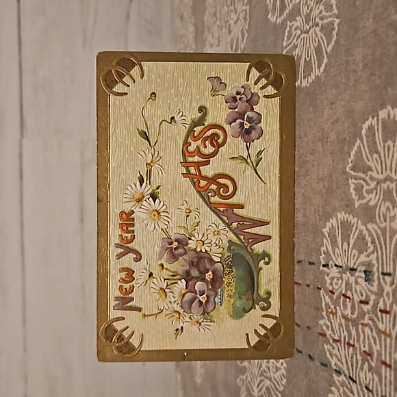 Antique | Unused Early 1900's "New Year Wishes" Floral Daisy Horseshoe Post Card - Picture 1 of 9